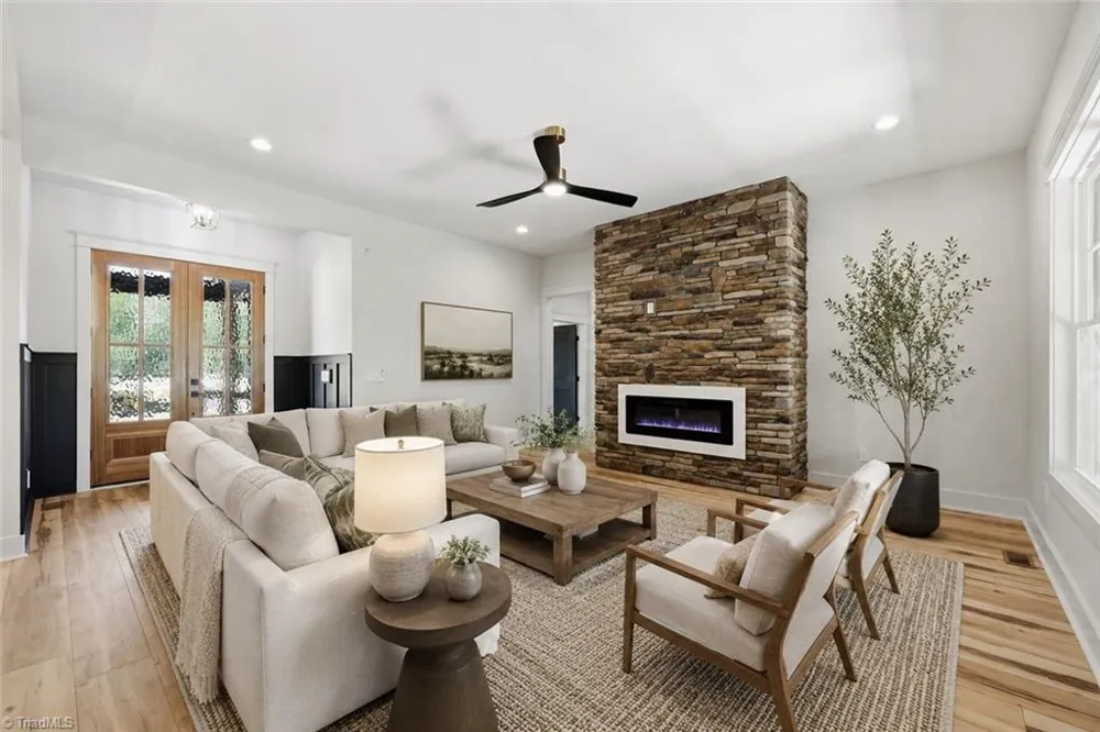 1520 Pack Lane Mebane, NC 27302
