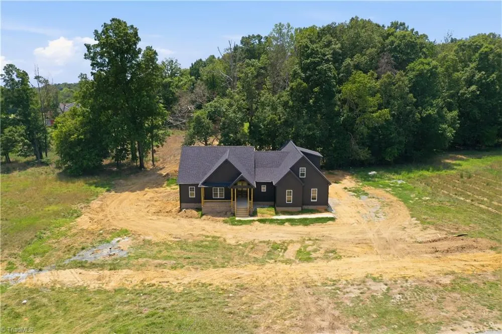 1520 Pack Lane Mebane, NC 27302