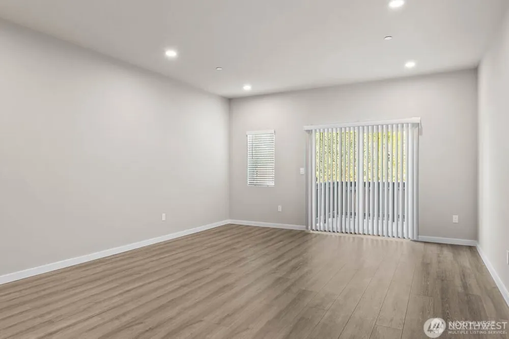 14925 44th Avenue W #B2 Lynnwood, WA 98087