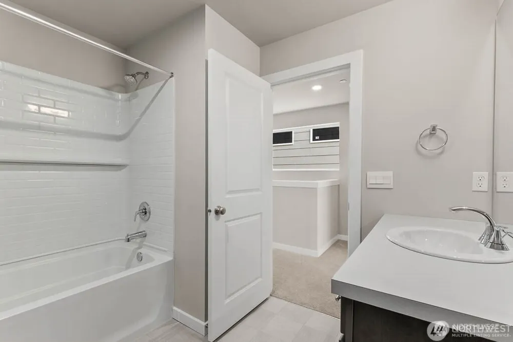 14925 44th Avenue W #B2 Lynnwood, WA 98087