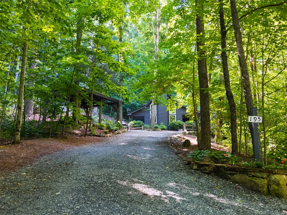 195 Hanging Rock Road Glenville, NC 28736