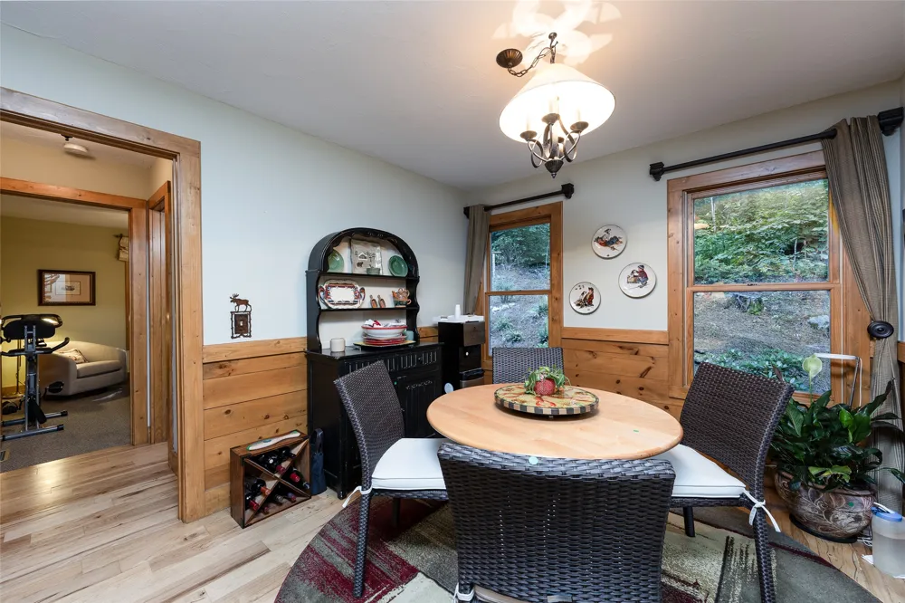 195 Hanging Rock Road Glenville, NC 28736
