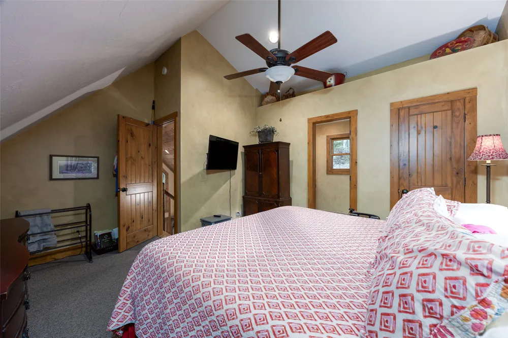195 Hanging Rock Road Glenville, NC 28736