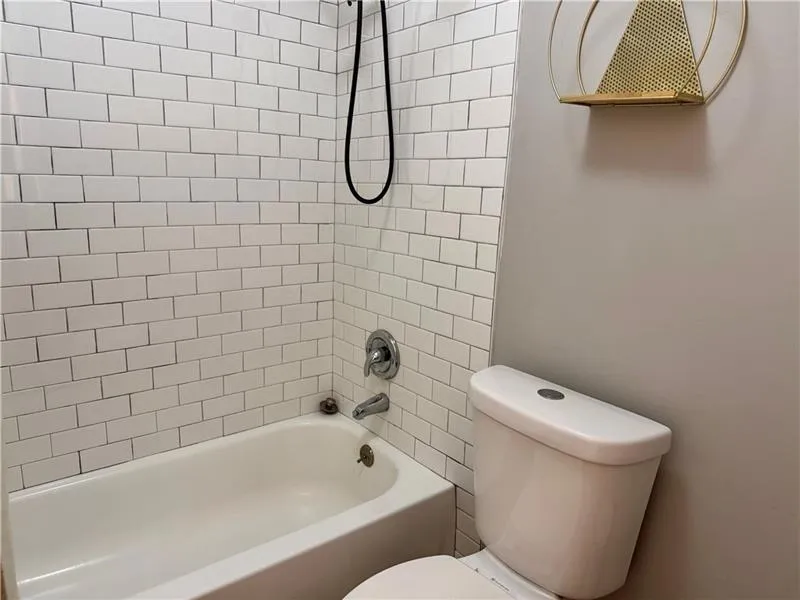 1059 Mariners Drive Stone Mountain, GA 30083