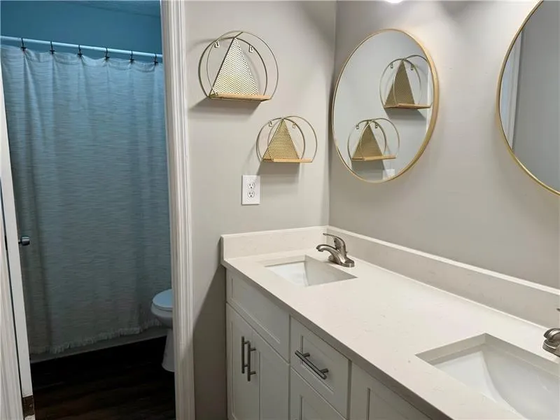 1059 Mariners Drive Stone Mountain, GA 30083