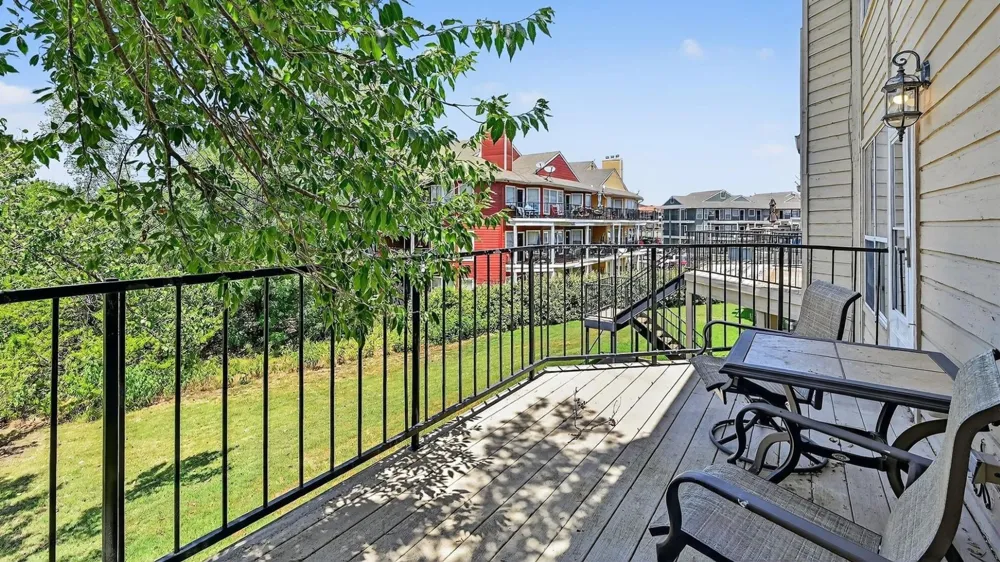 2116 Tanglewood Boulevard #B2010 Pottsboro, TX 75076