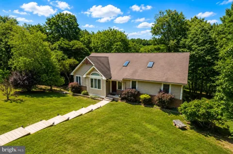 365 PINNACLE DRIVE