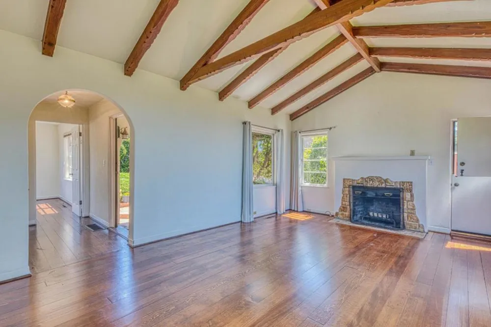 24489 San Mateo Avenue Carmel, CA 93923