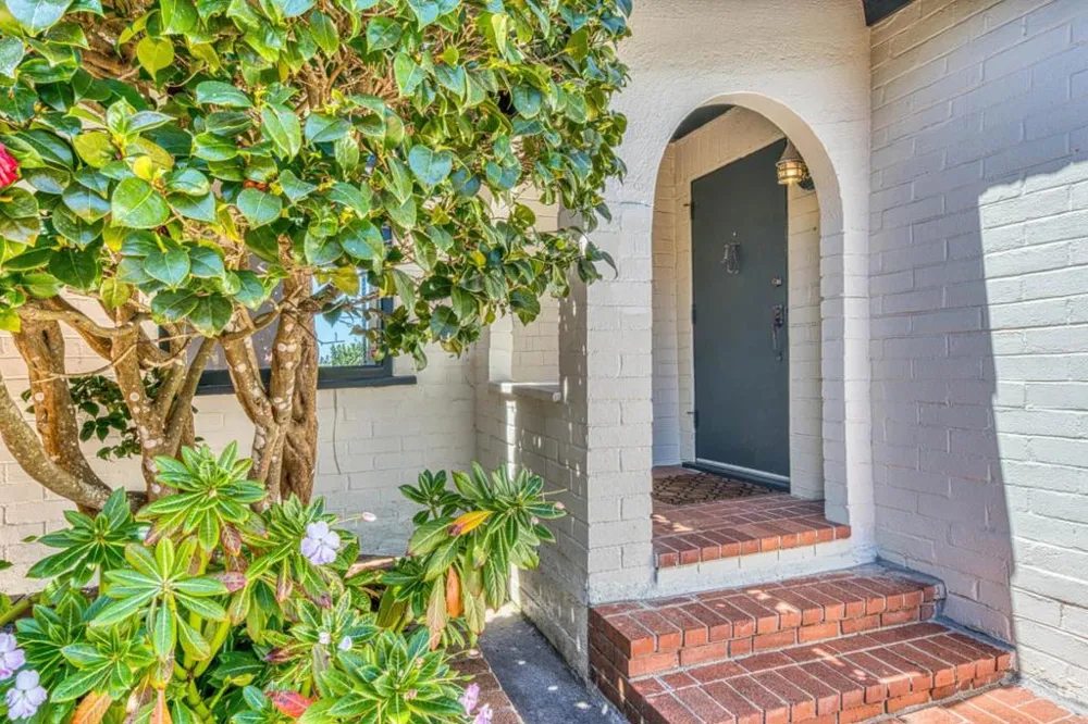 24489 San Mateo Avenue Carmel, CA 93923