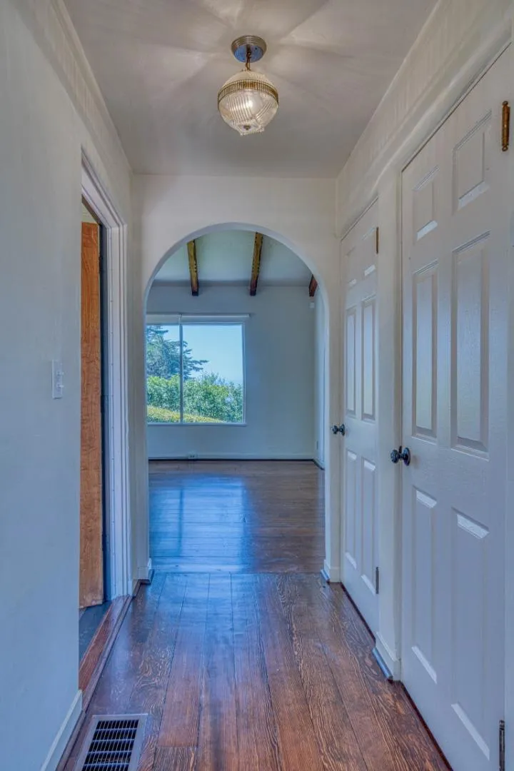 24489 San Mateo Avenue Carmel, CA 93923
