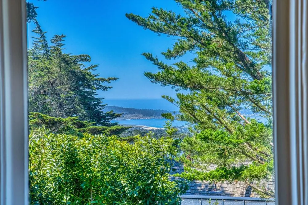 24489 San Mateo Avenue Carmel, CA 93923
