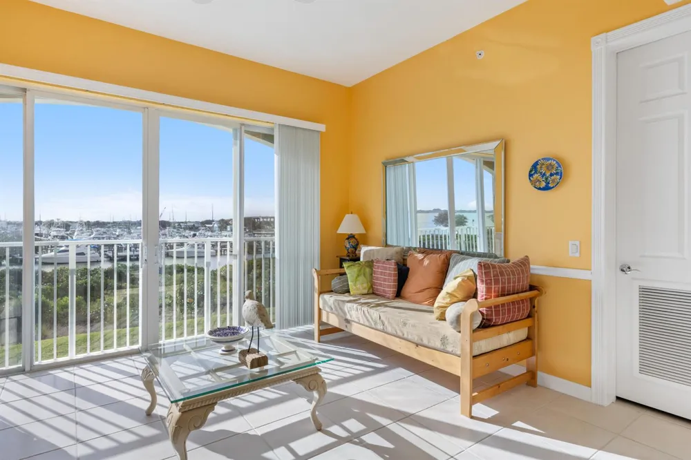 33 Harbour Isle Drive W #201 Fort Pierce, FL 34949