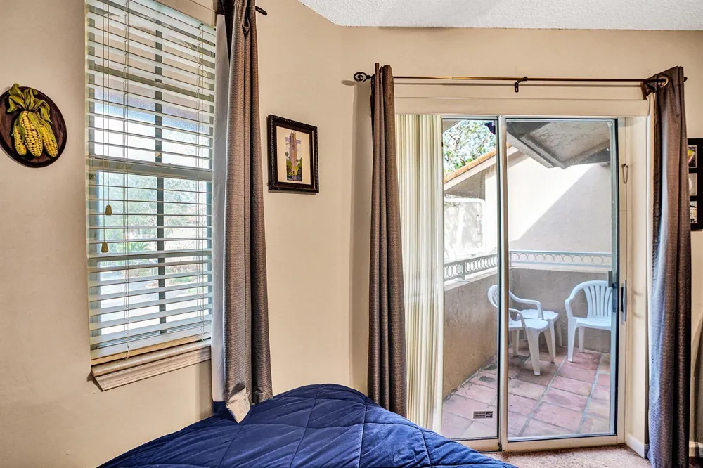 4941 Riverside Drive Coral Springs, FL 33067