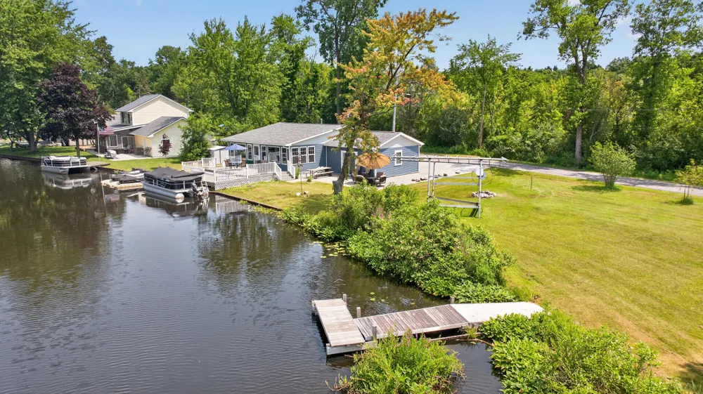 500 Cedar Street Brooklyn, MI 49230