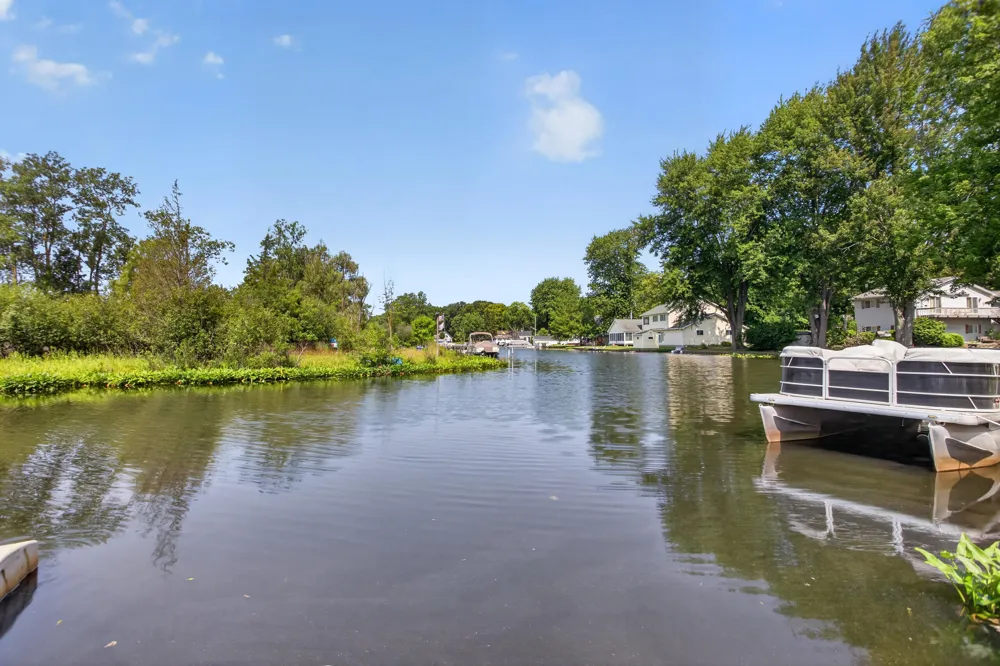 500 Cedar Street Brooklyn, MI 49230