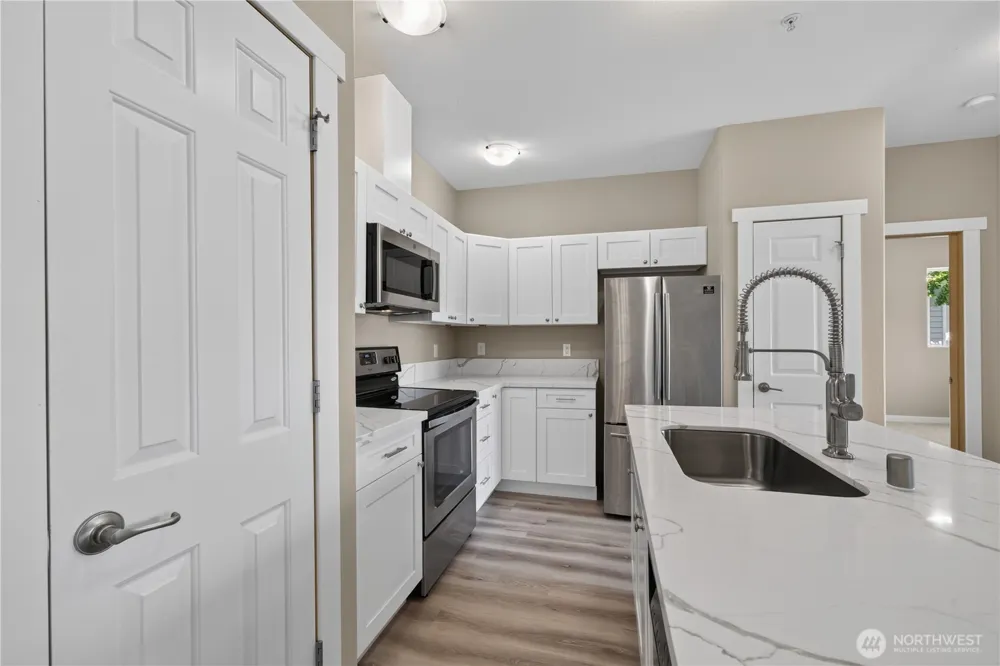 2666 Hamiliton Avenue Dupont, WA 98327