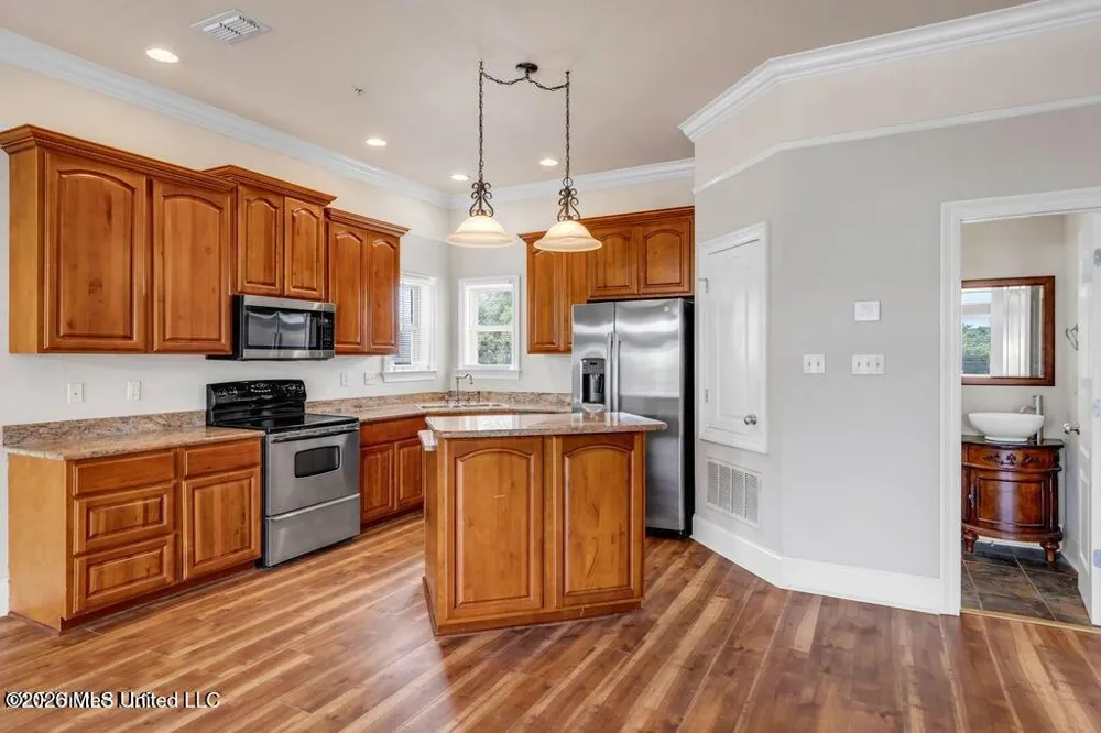 30 Oak Alley Lane Long Beach, MS 39560