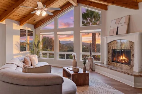 3676 Alta Vista Drive