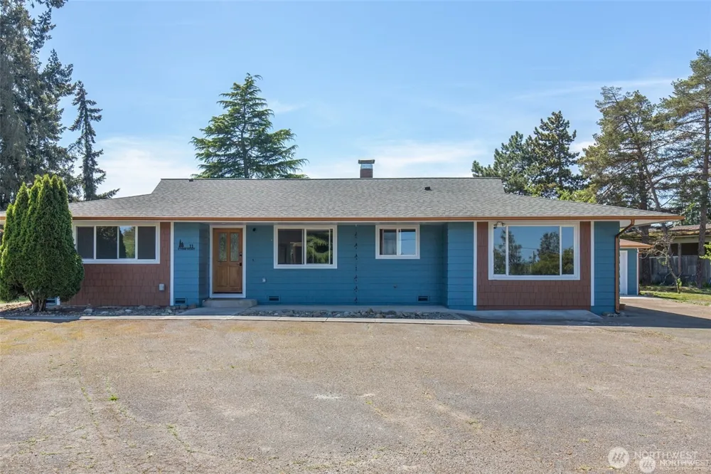 11 Stone Road Sequim, WA 98382