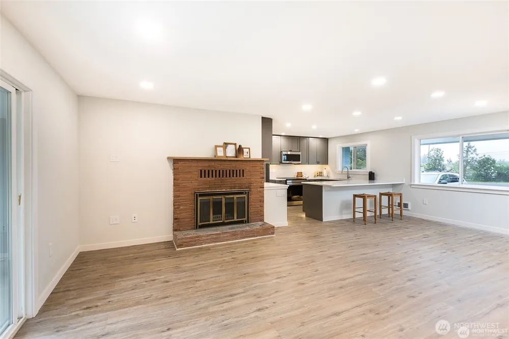 11 Stone Road Sequim, WA 98382