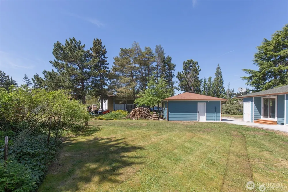 11 Stone Road Sequim, WA 98382