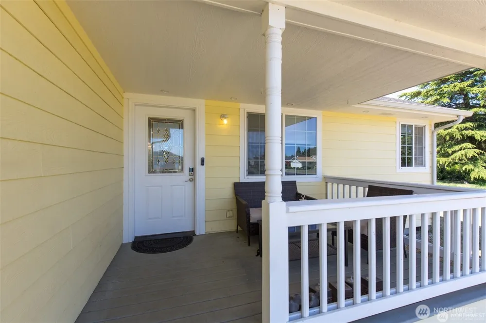 11 Stone Road Sequim, WA 98382