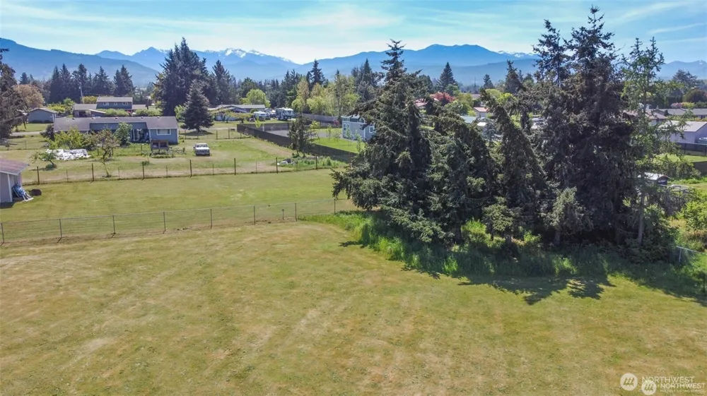 11 Stone Road Sequim, WA 98382