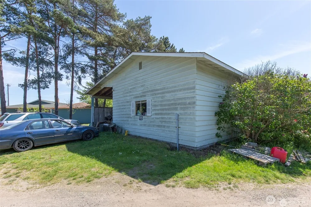 11 Stone Road Sequim, WA 98382