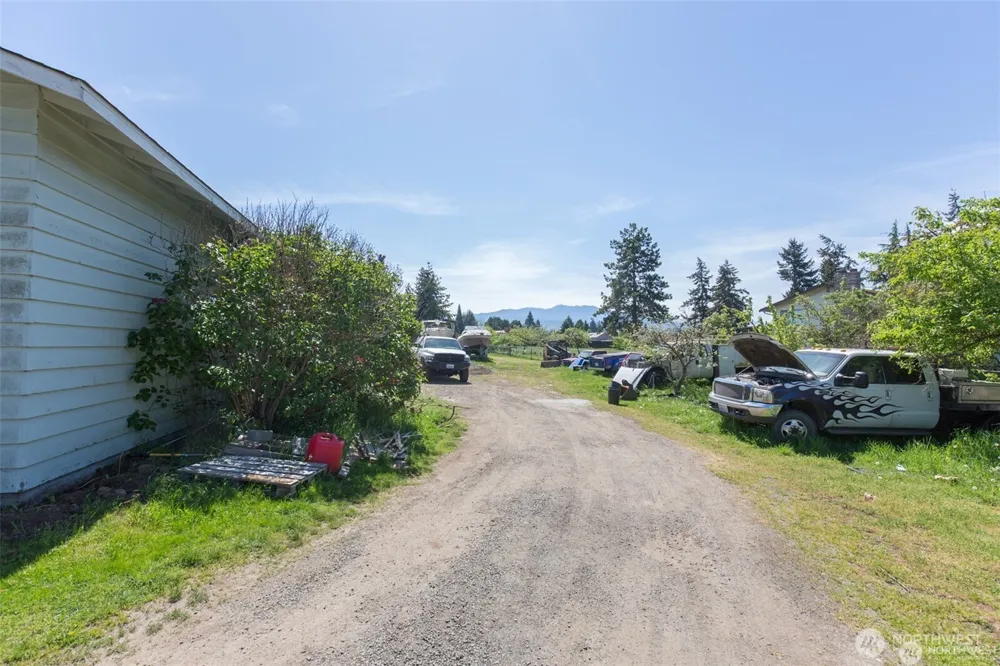 11 Stone Road Sequim, WA 98382