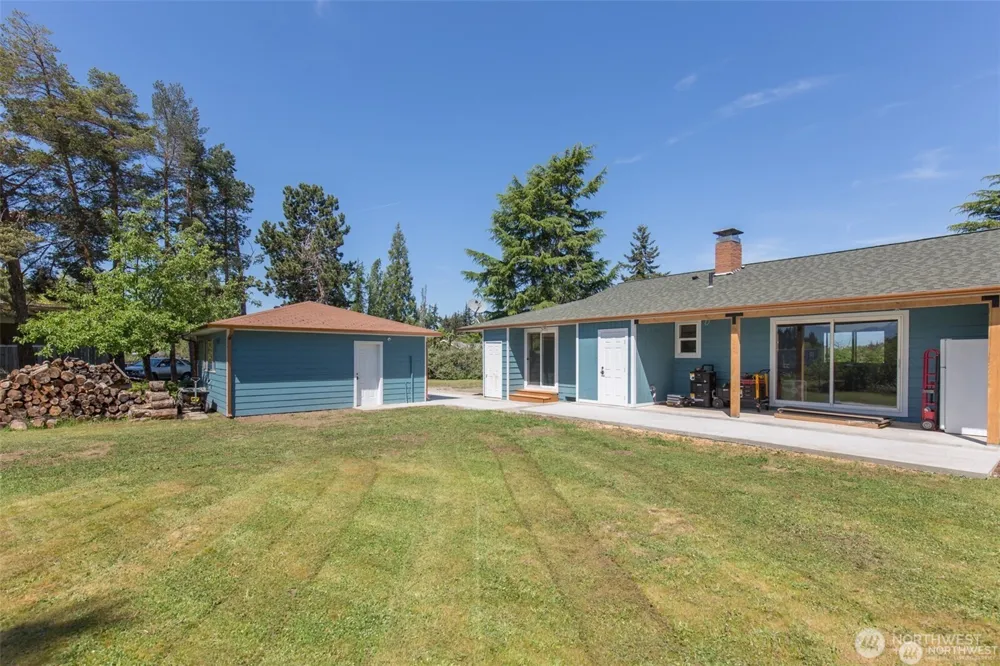 11 Stone Road Sequim, WA 98382