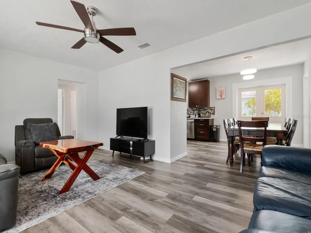 5939 9TH AVENUE S Gulfport, FL 33707