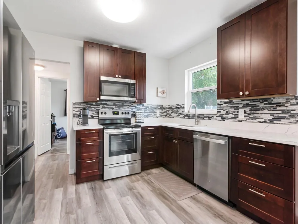 5939 9TH AVENUE S Gulfport, FL 33707