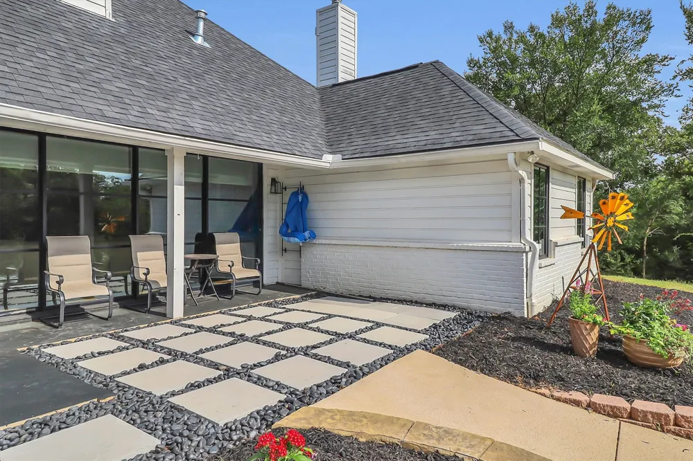 1901 Spring Mountain Road Cross Roads, TX 76227