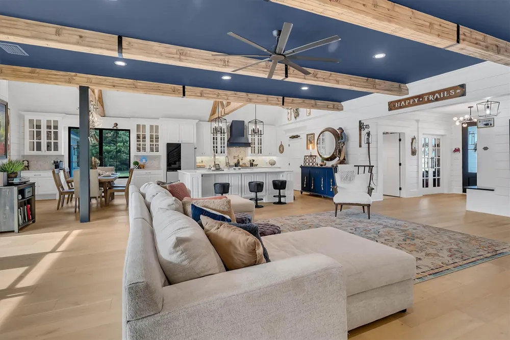 1901 Spring Mountain Road Cross Roads, TX 76227
