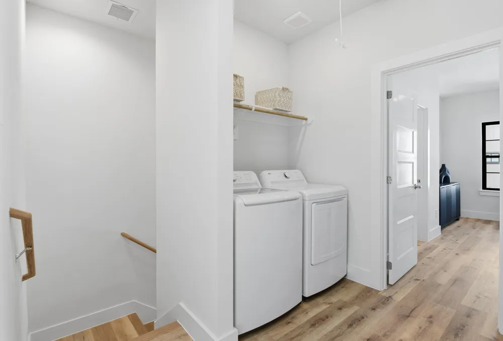 11915 N Hoa Sen Circle Houston, TX 77072