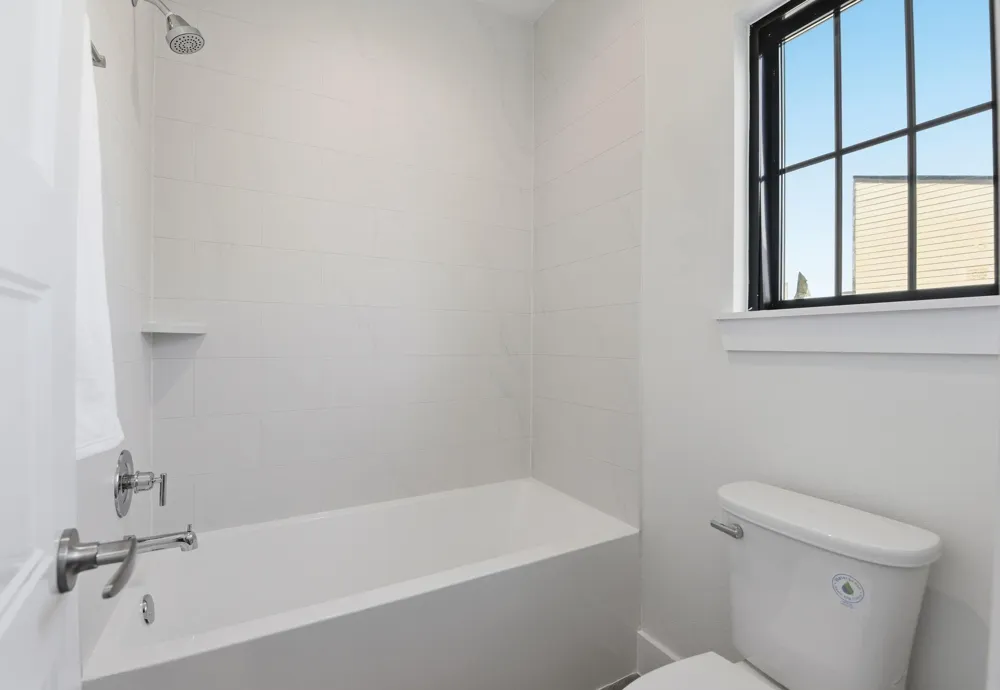 11915 N Hoa Sen Circle Houston, TX 77072