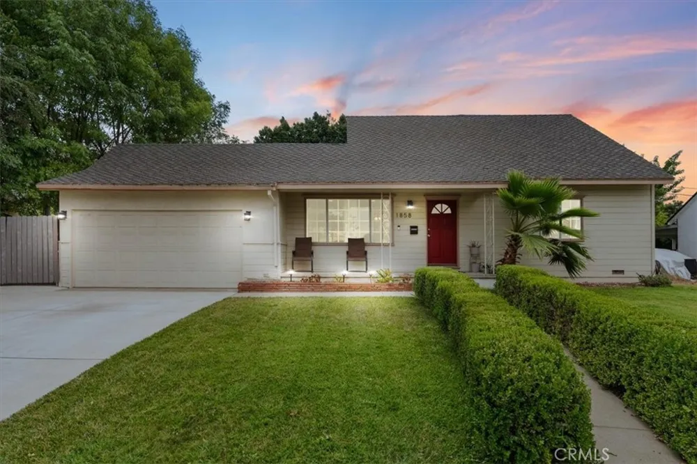 1858 E Edgecomb Street Covina, CA 91724