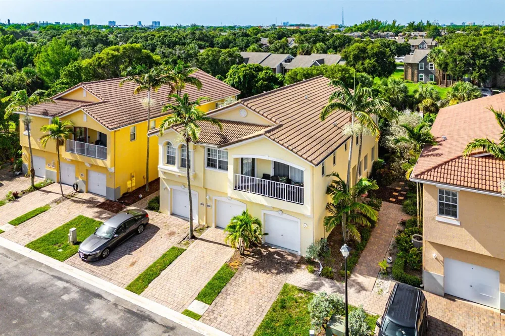 1808 Sonrisa Street Riviera Beach, FL 33404