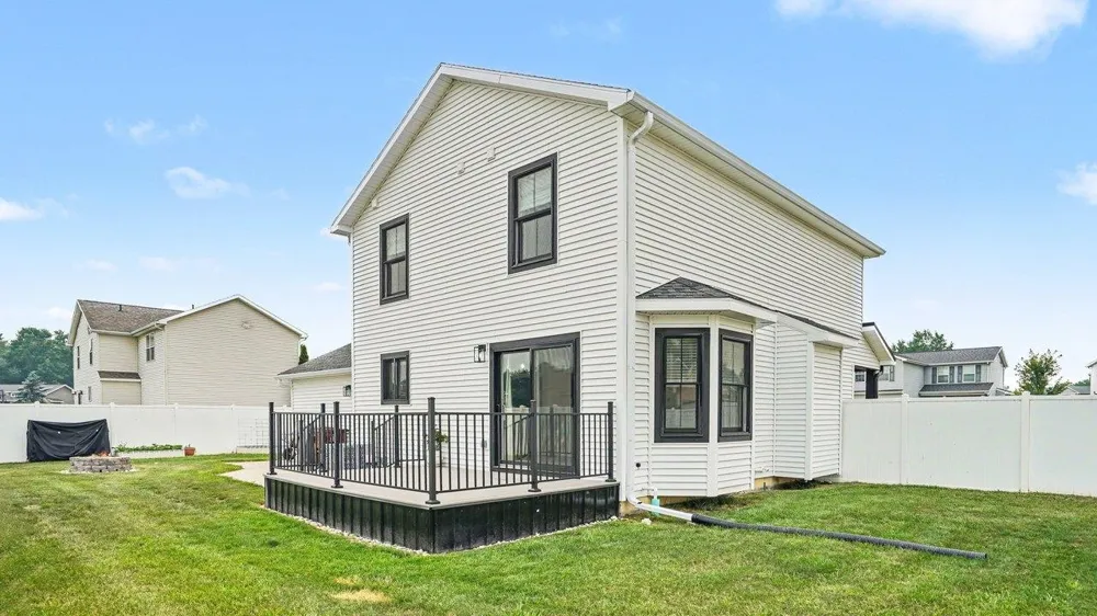 5113 Bridle Lane Union Charter Township, MI 48858