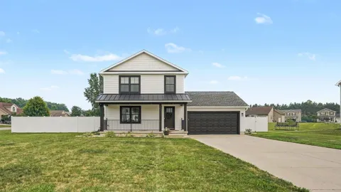5113 Bridle Lane