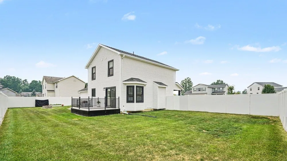 5113 Bridle Lane Union Charter Township, MI 48858