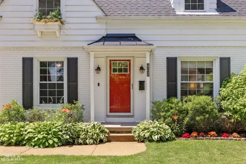 407 Lothrop Road