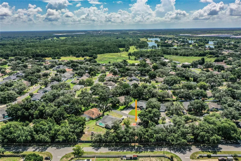 7716 NATURE TRAIL Lakeland, FL 33809