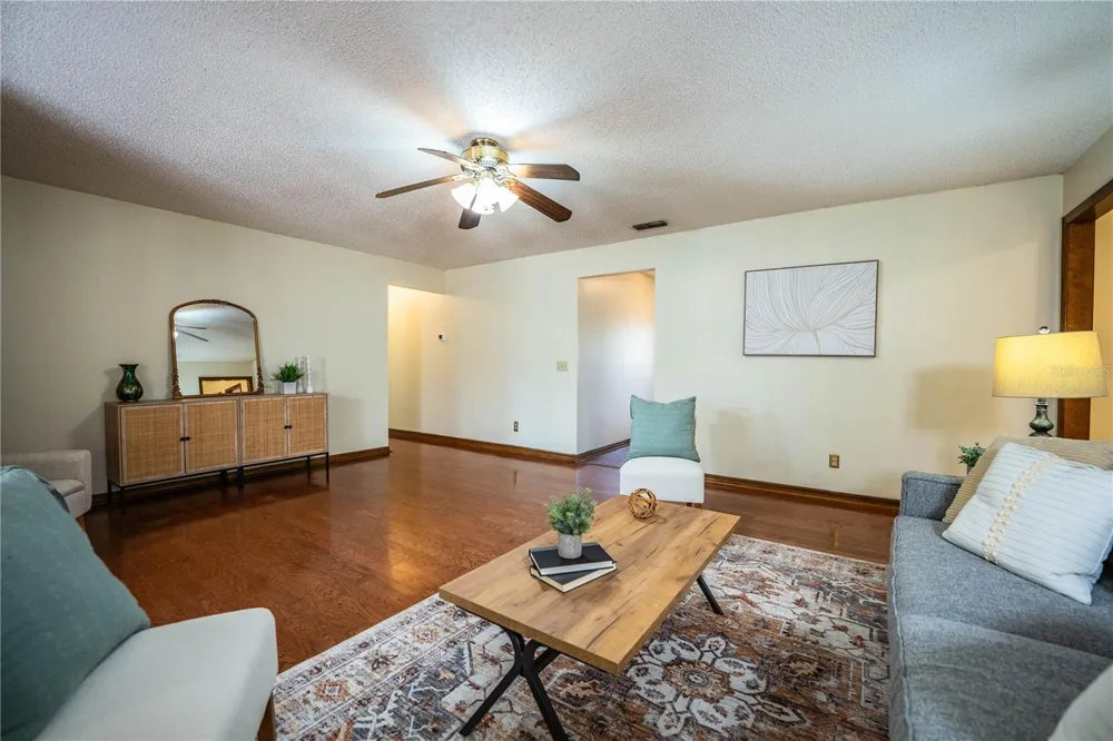 7716 NATURE TRAIL Lakeland, FL 33809