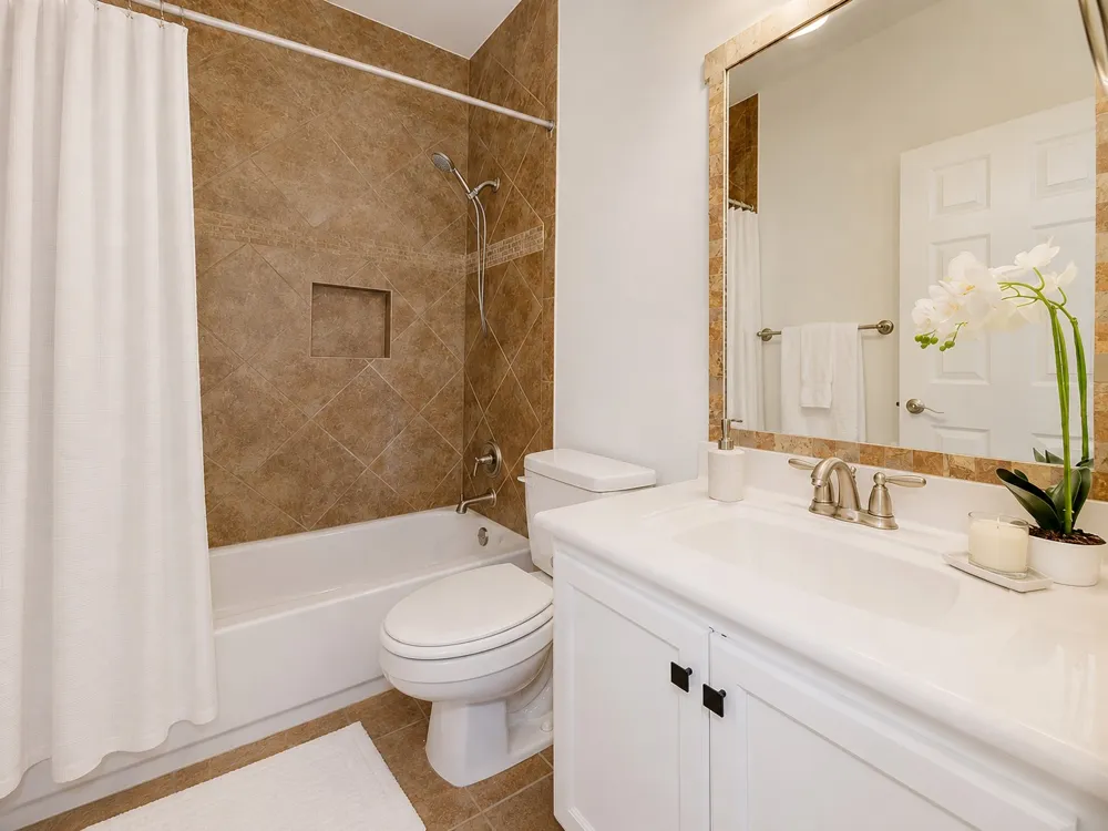 512 Eberhart Lane #1205 Austin, TX 78745