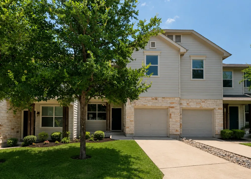 512 Eberhart Lane #1205 Austin, TX 78745