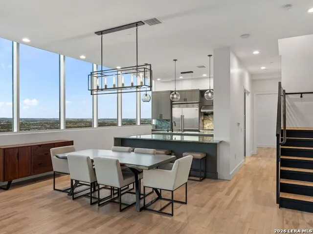 610 E Market #UNIT 3304 San Antonio, TX 78205