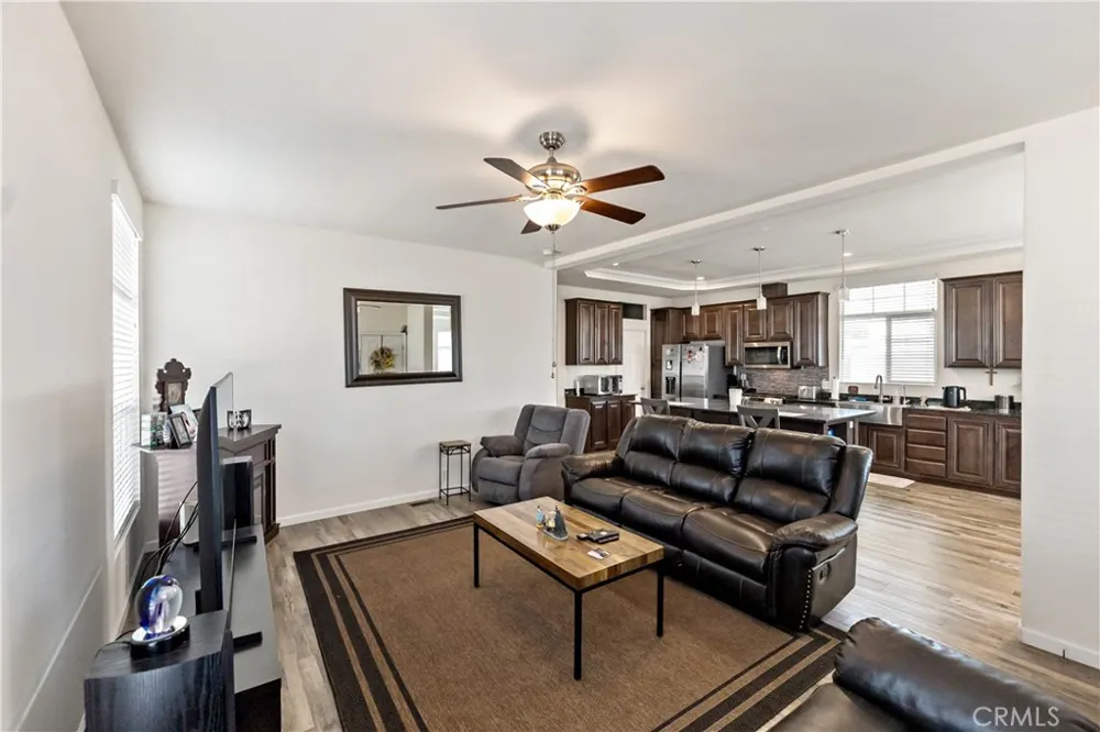 1272 Villa #SPC 76 Clovis, CA 93612