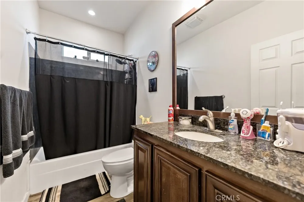 1272 Villa #SPC 76 Clovis, CA 93612