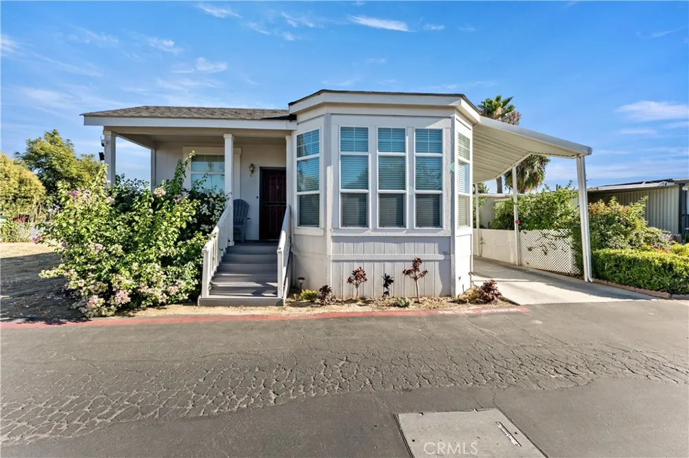 1272 Villa #SPC 76 Clovis, CA 93612